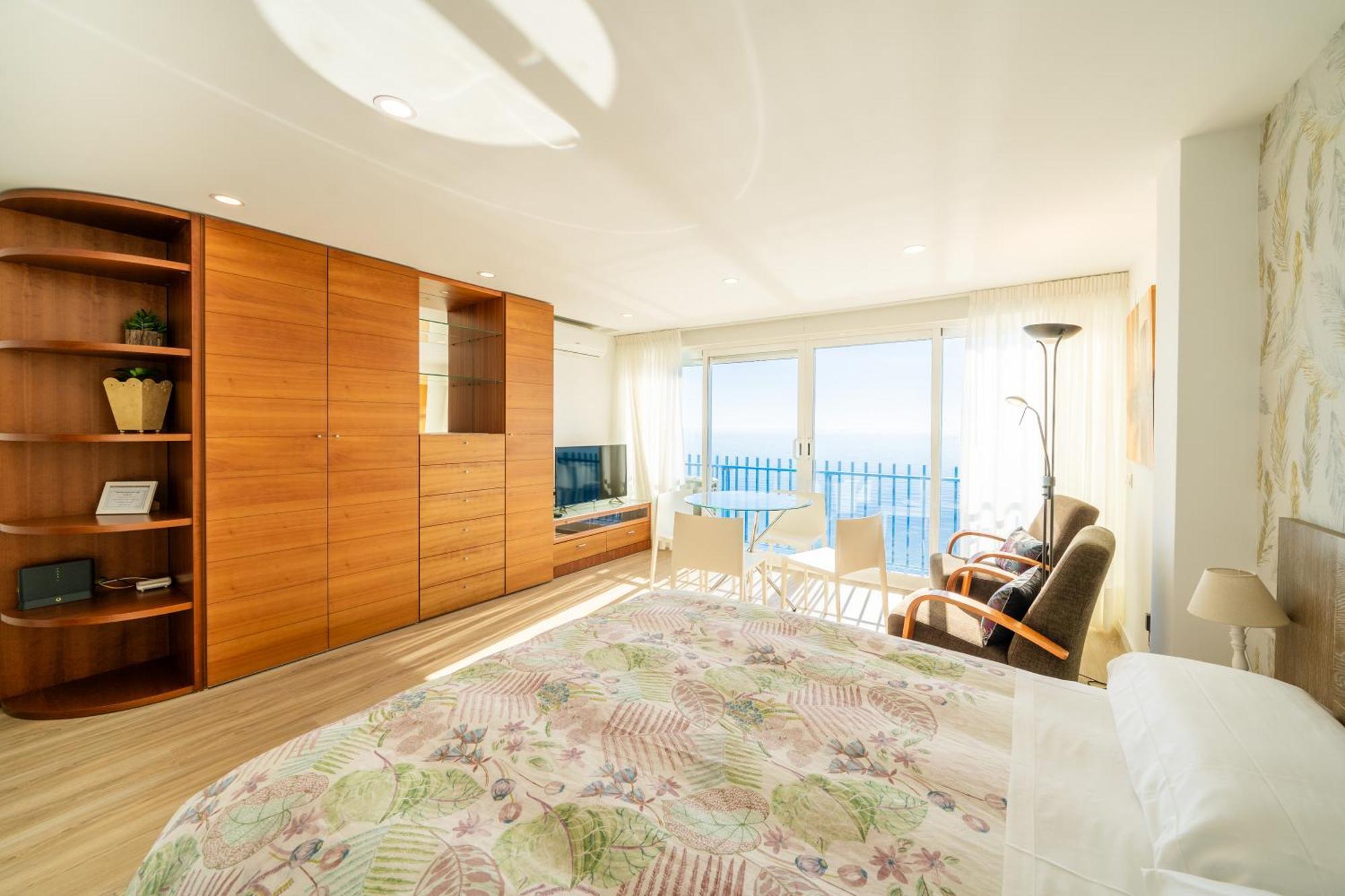 Primera Linea Playa Levante Benidorm Exterior foto